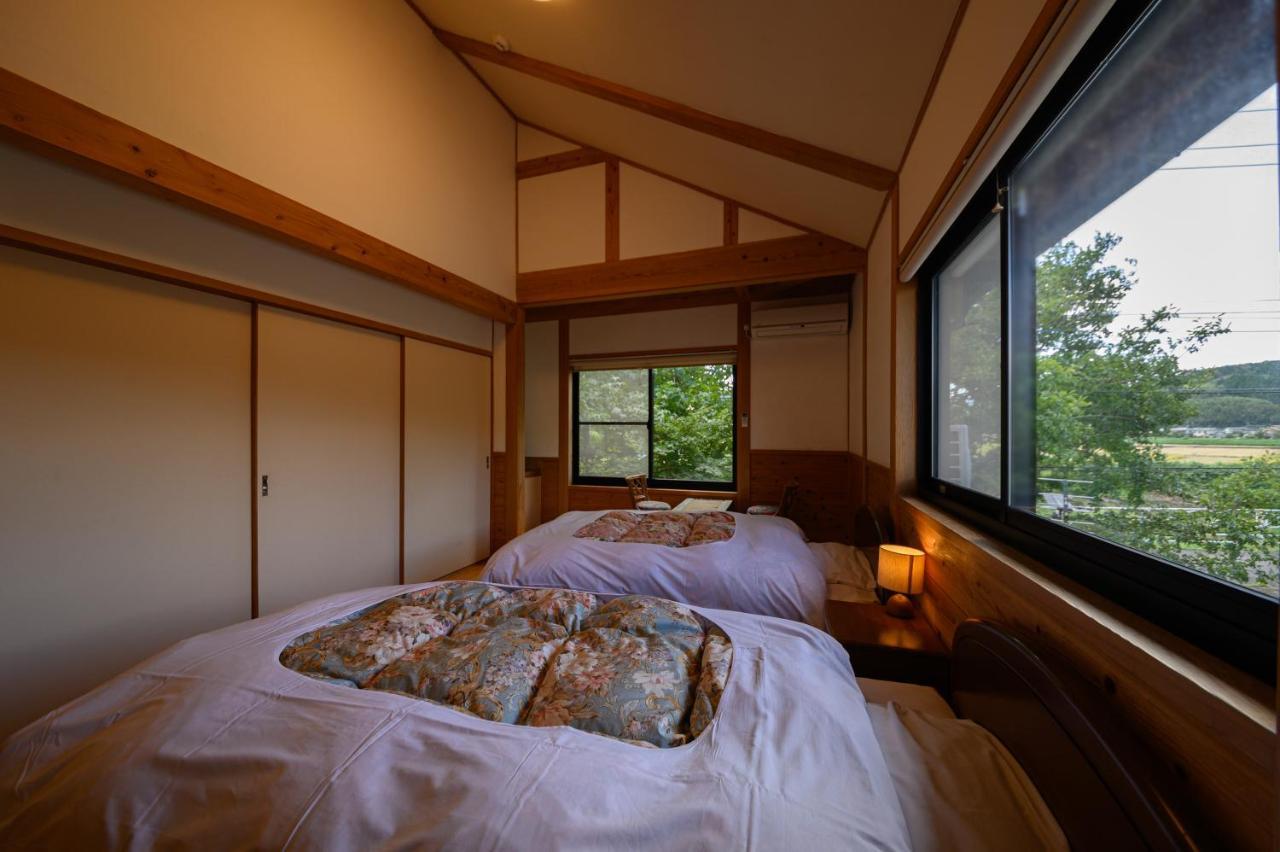 Yufuin Flora House Bed and Breakfast Εξωτερικό φωτογραφία