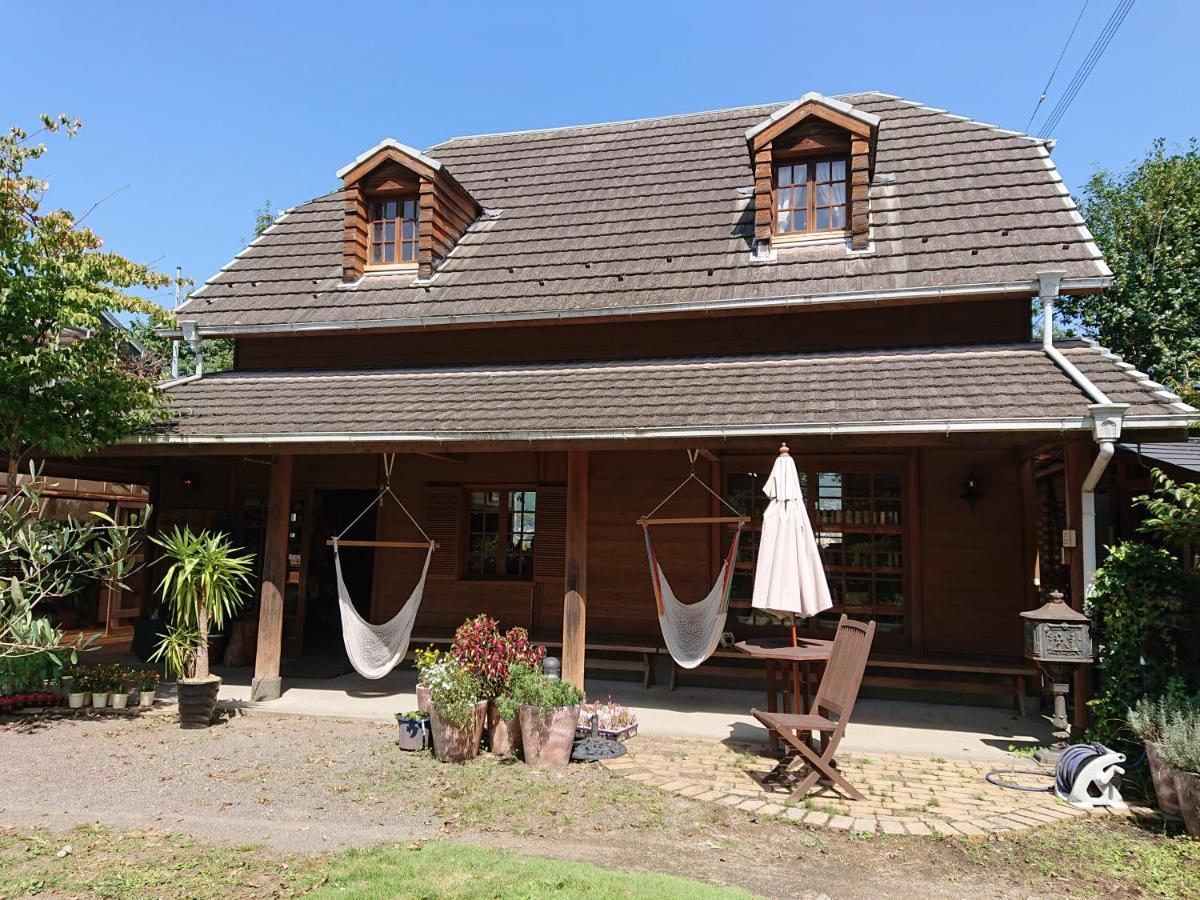 Yufuin Flora House Bed and Breakfast Εξωτερικό φωτογραφία